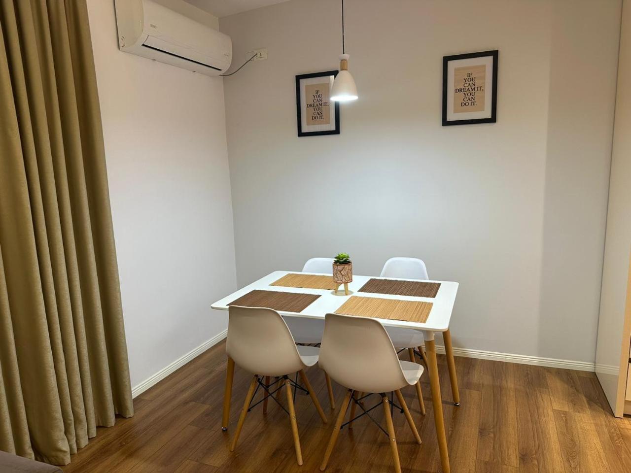 Fa Apartments At City Center 02 Tirana Esterno foto